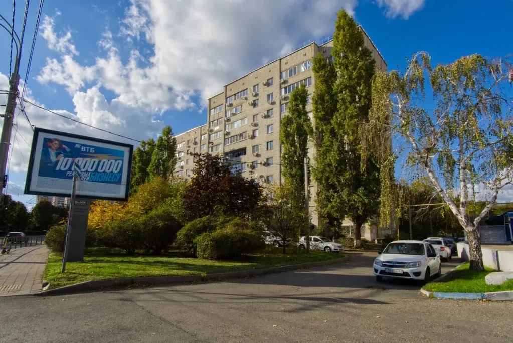 Квартира с видом на горы и озеро в кирпичном доме - Фото 8