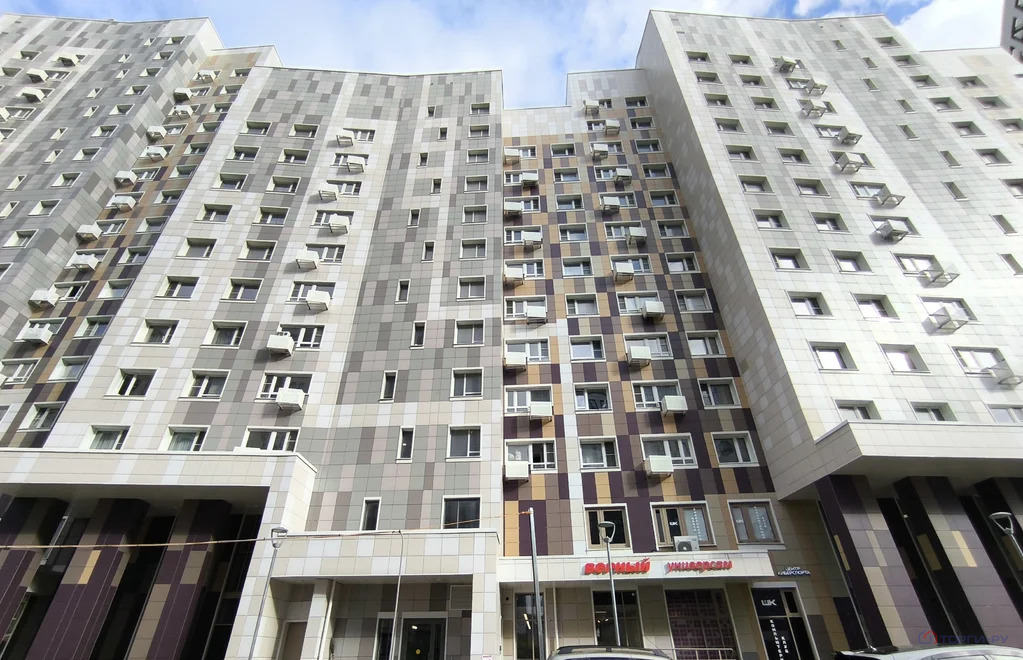 Продажа квартиры, ул. Обручева - Фото 1