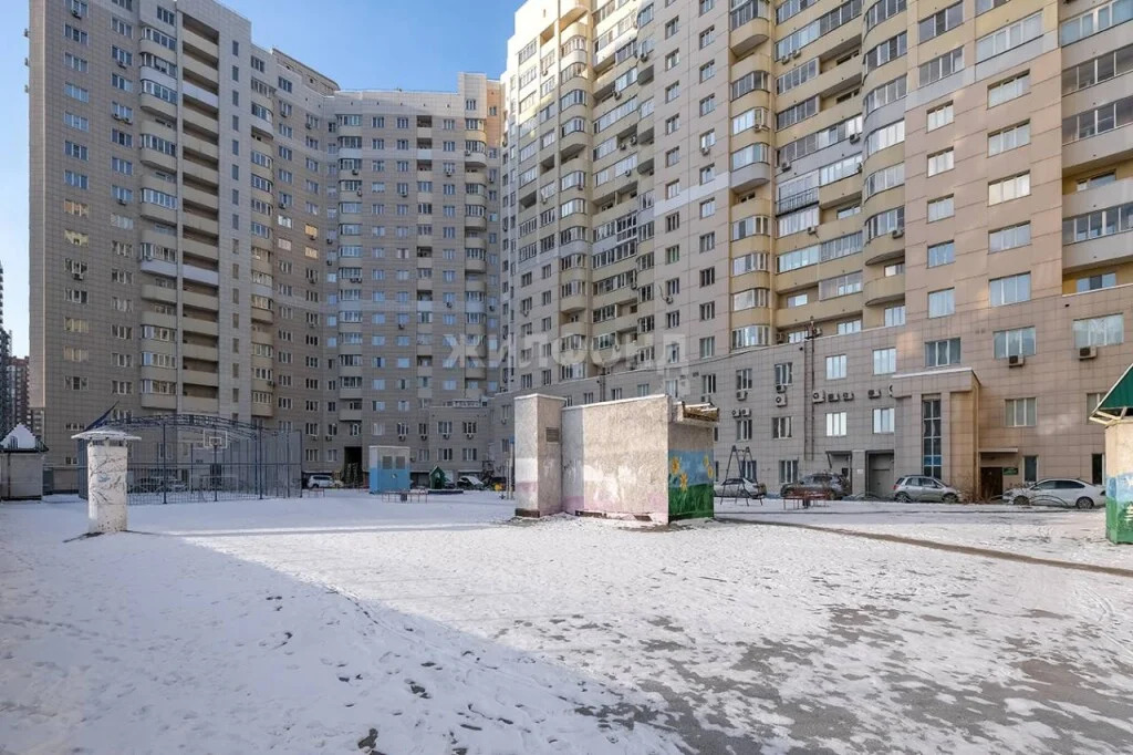 Продажа квартиры, Новосибирск, ул. Дуси Ковальчук - Фото 1