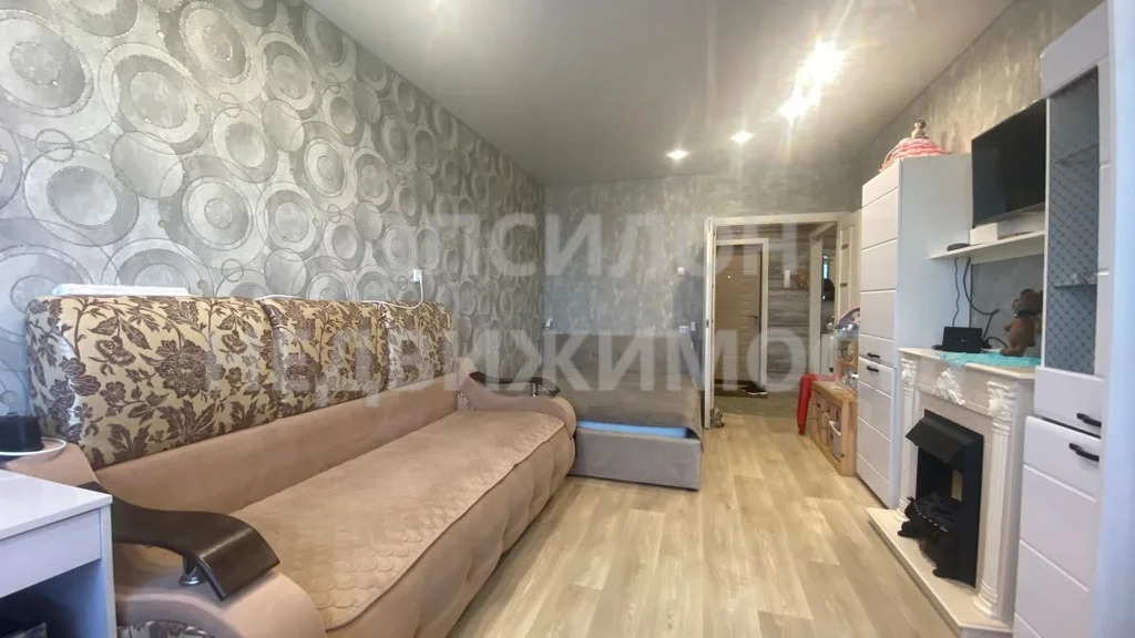 1-к. квартира, 41 м, 9/9 эт. - Фото 1