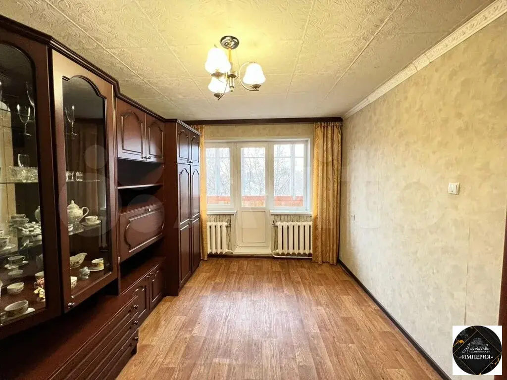 1-к. квартира, 30,9 м, 5/5 эт. - Фото 0
