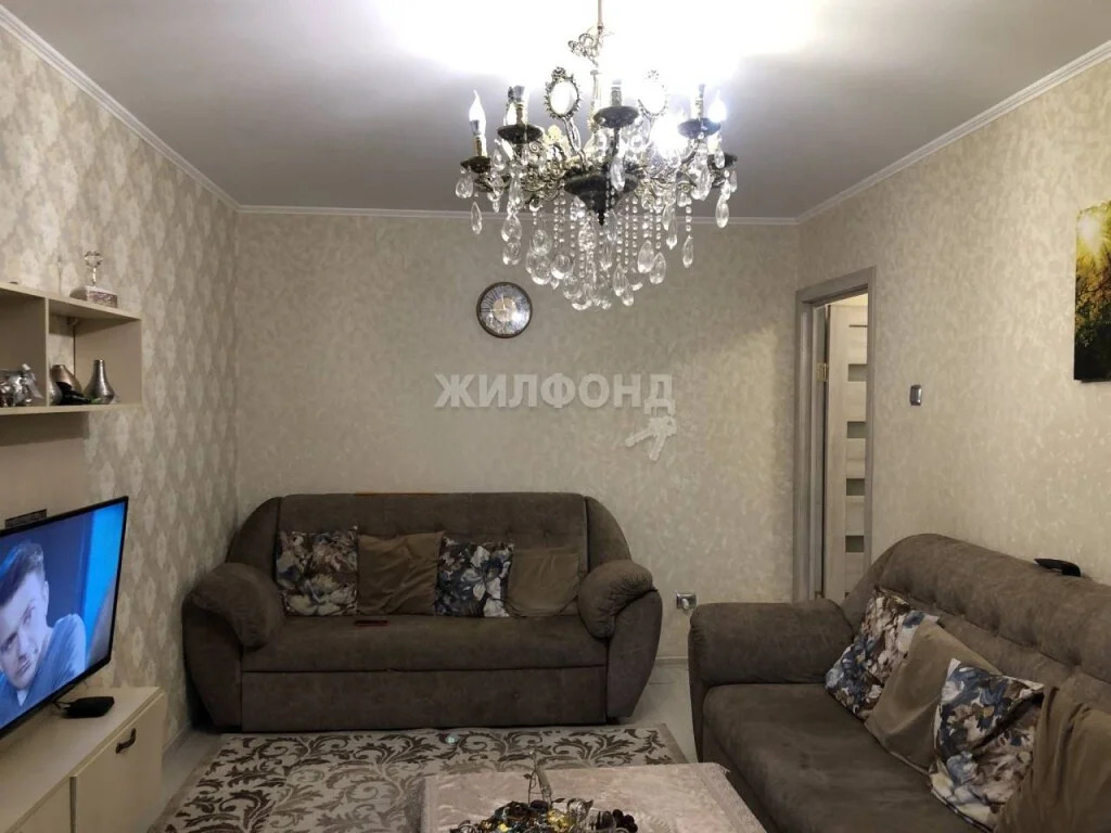 Продажа квартиры, Новосибирск, ул. Есенина - Фото 1