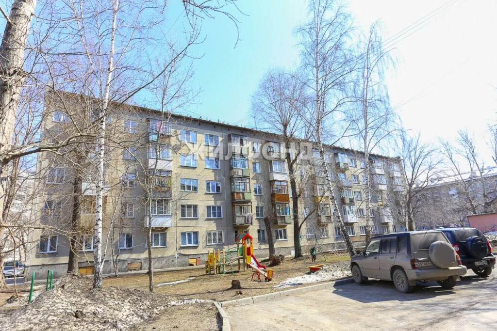 Продажа квартиры, Новосибирск, ул. Комсомольская - Фото 0