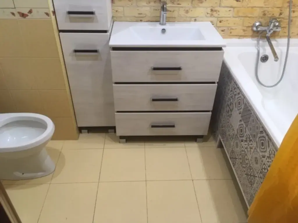 м.Котельники 10 м.п. ул.Кузьминская д.11. Продается  1 кв 49 кв.м 8/17 - Фото 2