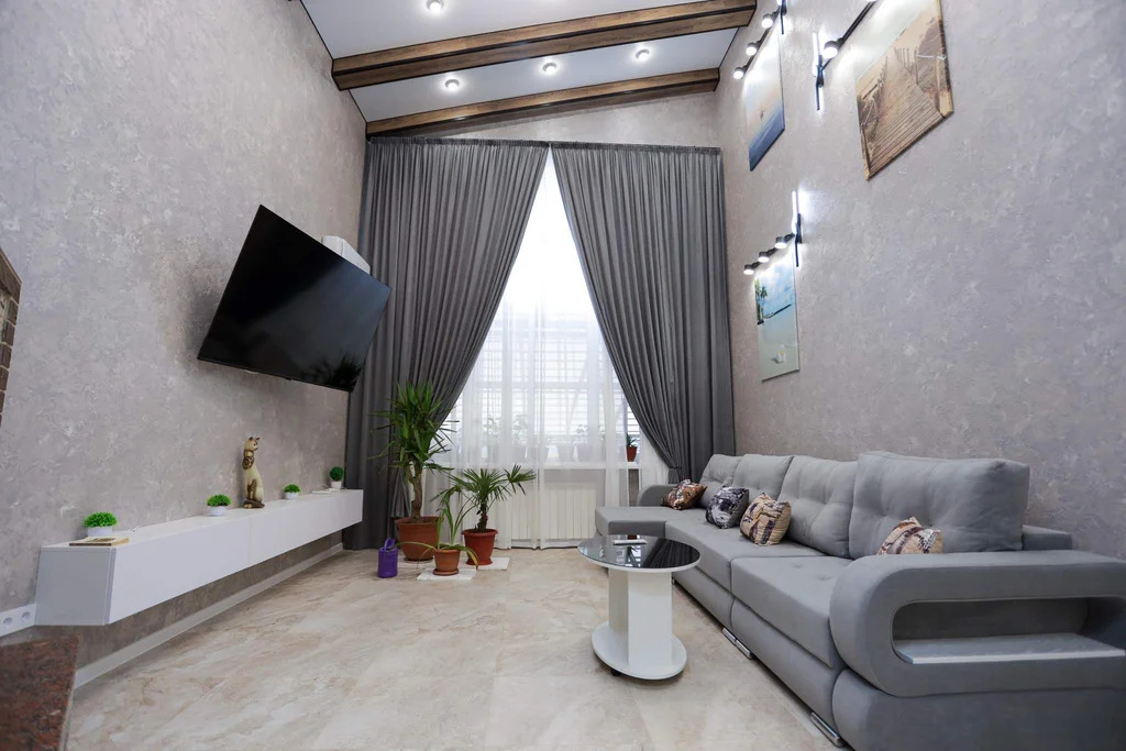 Дом 195 м2 на участке 7 сот. - Фото 1