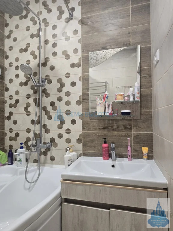 Продажа квартиры, Уточкина ул. - Фото 11