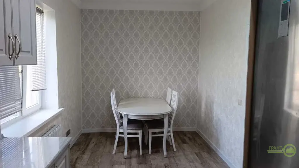 Жилой    5-комнатный  ДОМ  с МЕБЕЛЬЮ  ГАРАЖОМ в БЕЛГОРОДЕ в рай - Фото 20