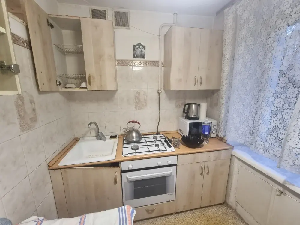 Продаю 2к.кв в п. Школьный - Фото 2