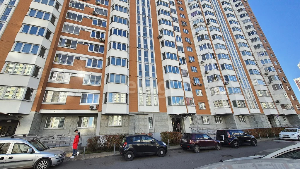 Продажа квартиры, Московский, Московский г. п., улица Бианки - Фото 0