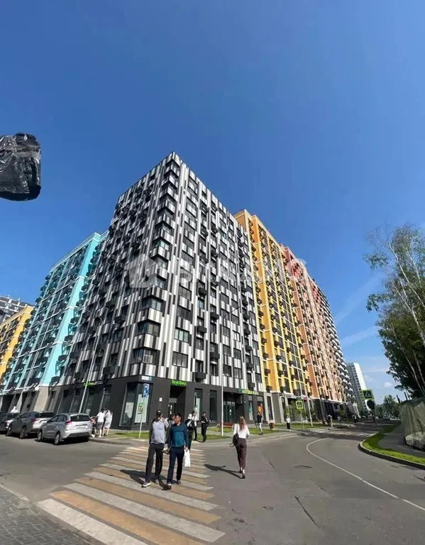 Москва, Производственная улица, д.8к2, 3-комнатная квартира на продажу - Фото 1