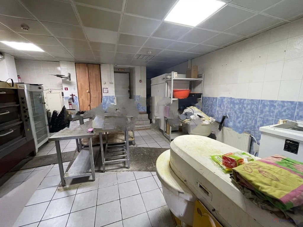 Продажа торгового помещения, Стрежевой - Фото 5