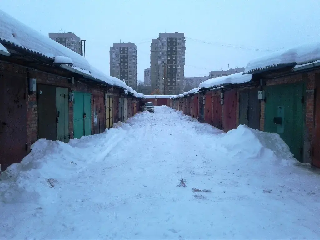 Гараж московская область. ГСК автостоянка Жуковский Лацкова. ГСК 