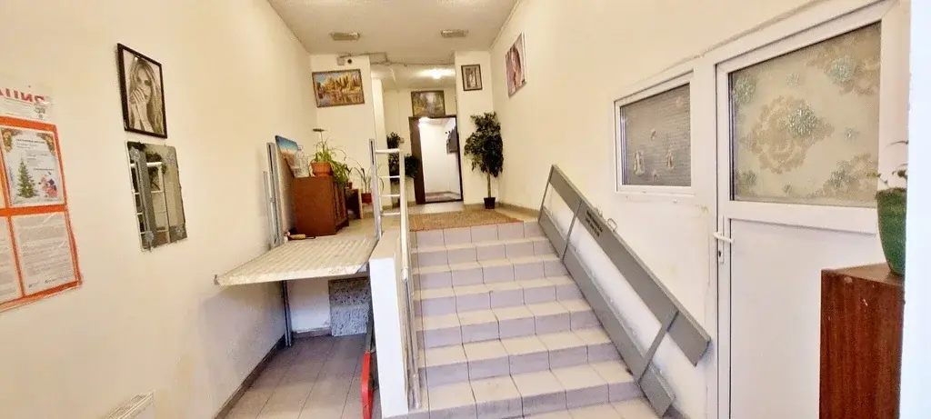 2-комнатная квартира с хорошим ремонтом в Мытищах - Фото 25