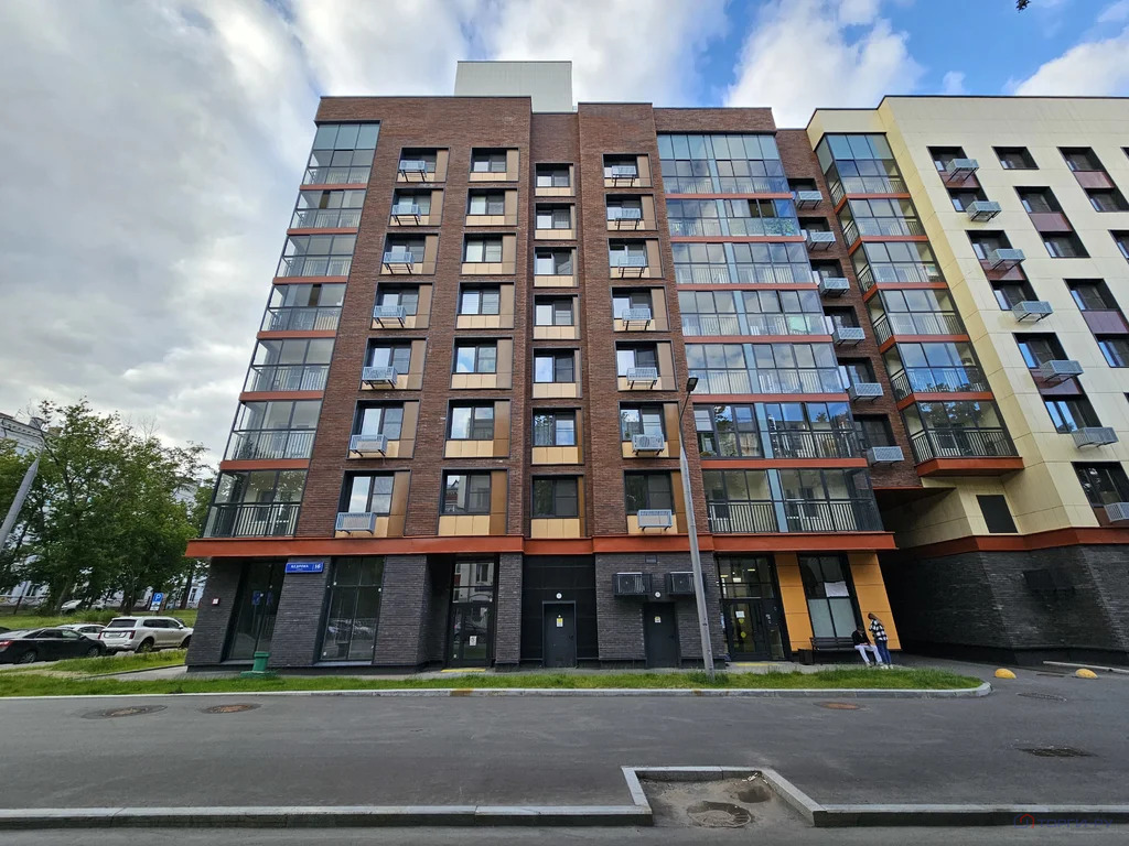 Продажа торгового помещения, ул. Кедрова - Фото 1