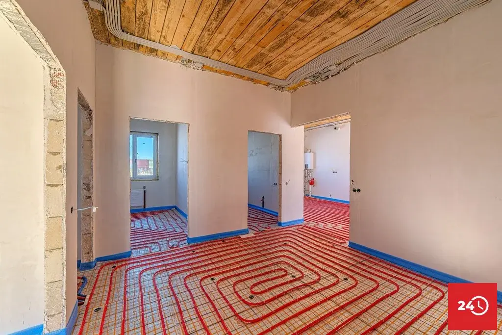 Пpoдаётcя шикаpный дом 108 кв.м., на ровном участке 10 cотoк - Фото 5