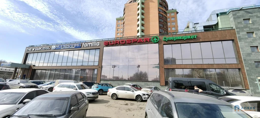 Аренда помещения (ПСН) пл. 1085 м2 под магазин м. Крылатское в ... - Фото 0