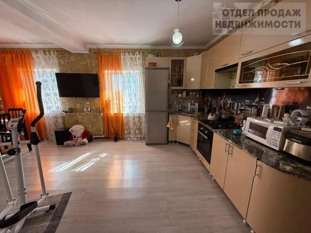 Дом в пригороде - Фото 3