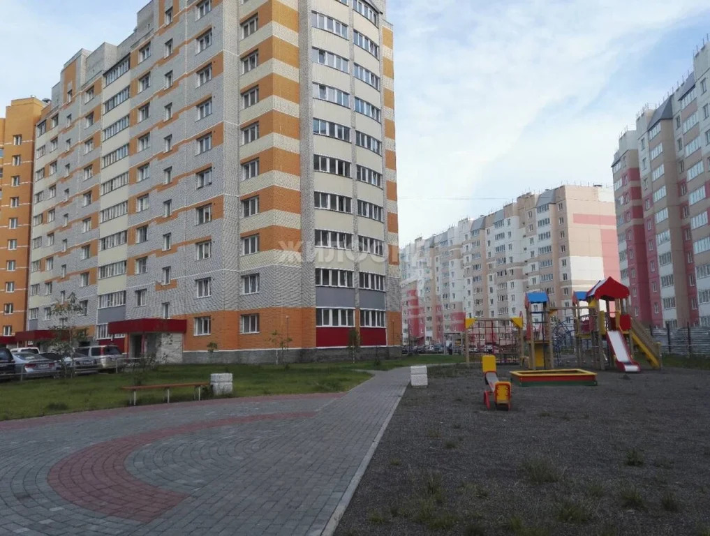 Продажа квартиры, Краснообск, Новосибирский район, 2-й микрорайон - Фото 1