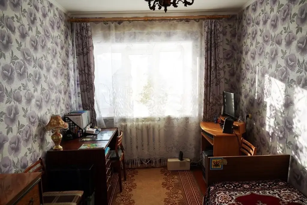 Продается уютная трехкомнатная квартира в городе Нязепетровск, в район - Фото 10