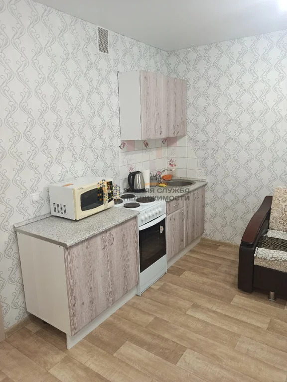 Аренда квартиры, Уфа, Кустаревская набережная - Фото 1