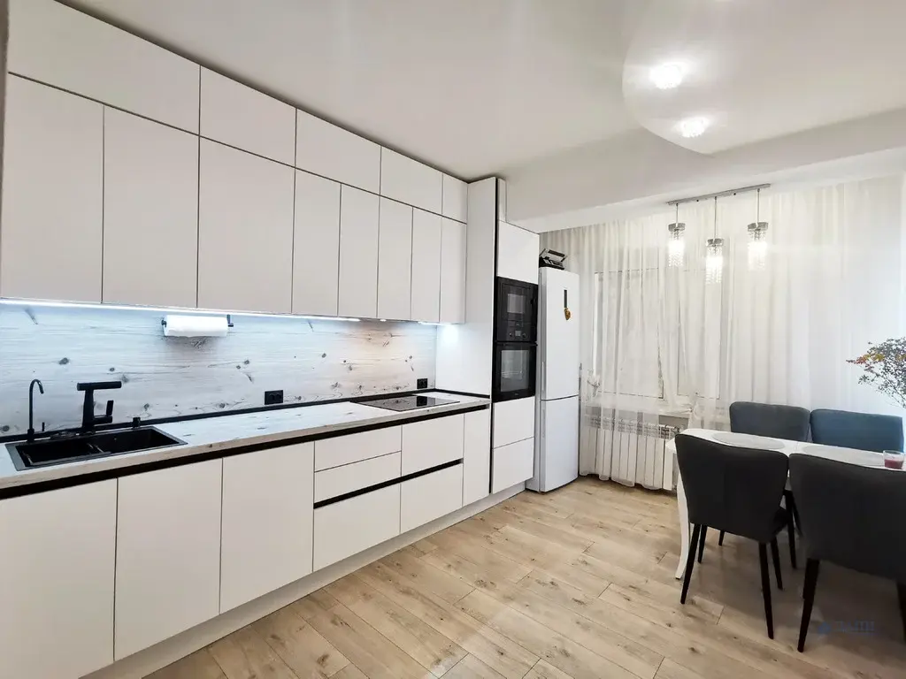 3-к. квартира, 71,7 м, 4/6 эт. - Фото 1