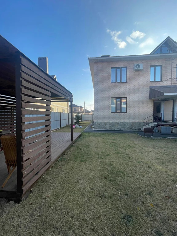 Продажа таунхауса, Оренбург, улица Попкова - Фото 2