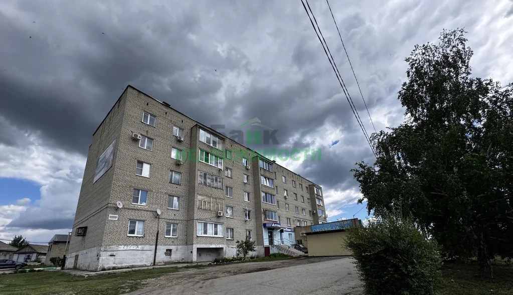 Продажа квартиры, Вольск, ул. Школьная - Фото 0