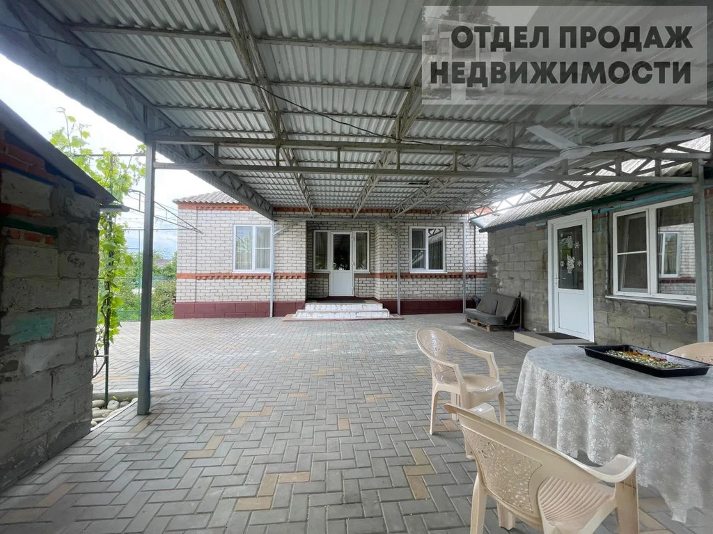 Дом с прудом на участке - Фото 6