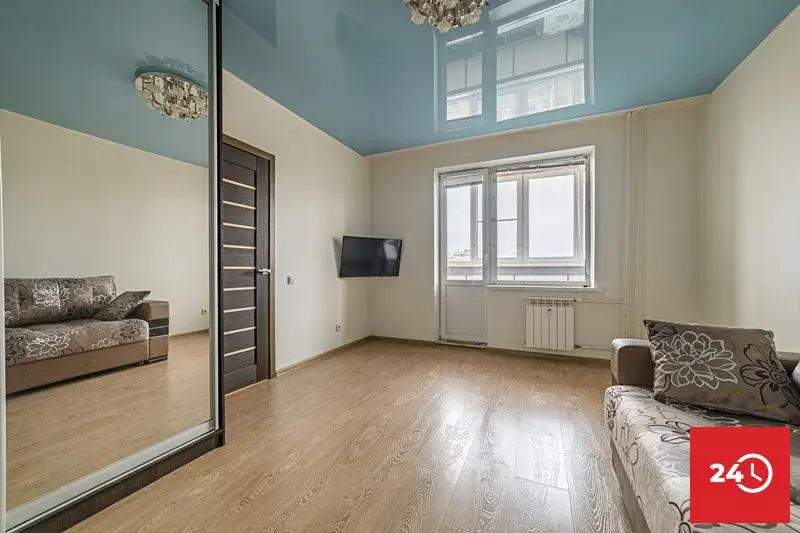 Продается 1- комнатная квартира с евроремонтом по ул. Ладожской 144 - Фото 3