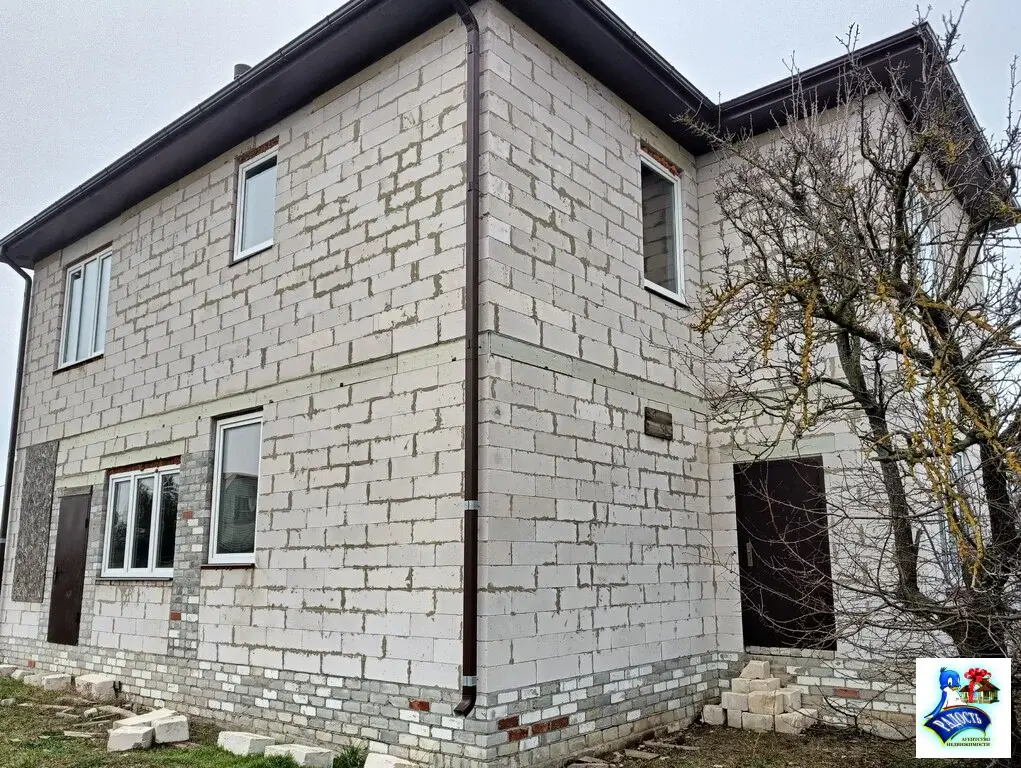 Продам Дом-гостиницу в километре от моря. - Фото 1