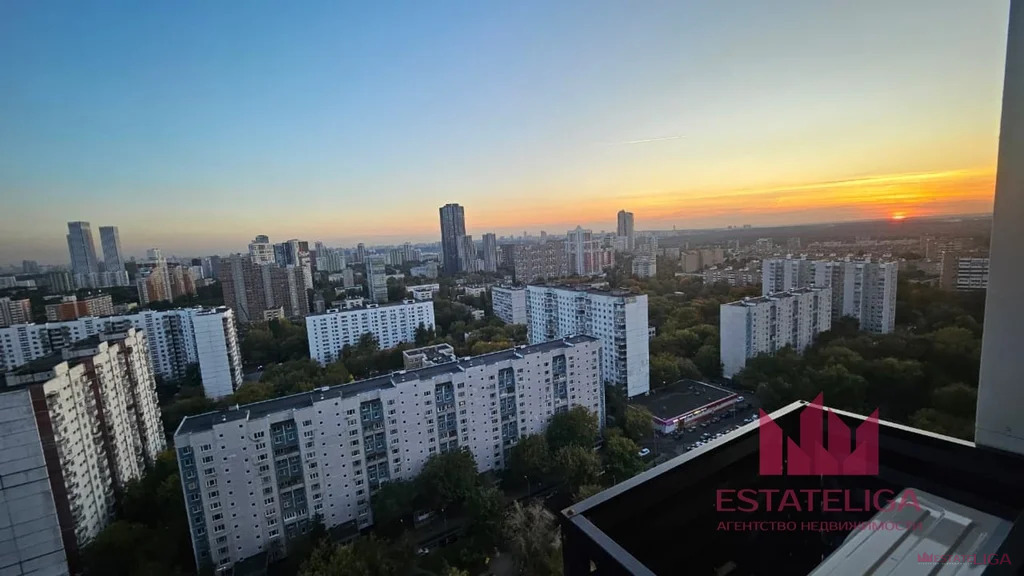 Продажа квартиры, ул. Берзарина - Фото 2