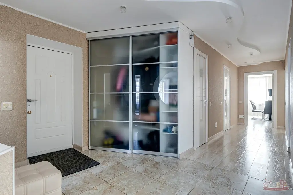 Просторная 3-комнатная квартира с ремонтом, мебелью и техникой - Фото 8