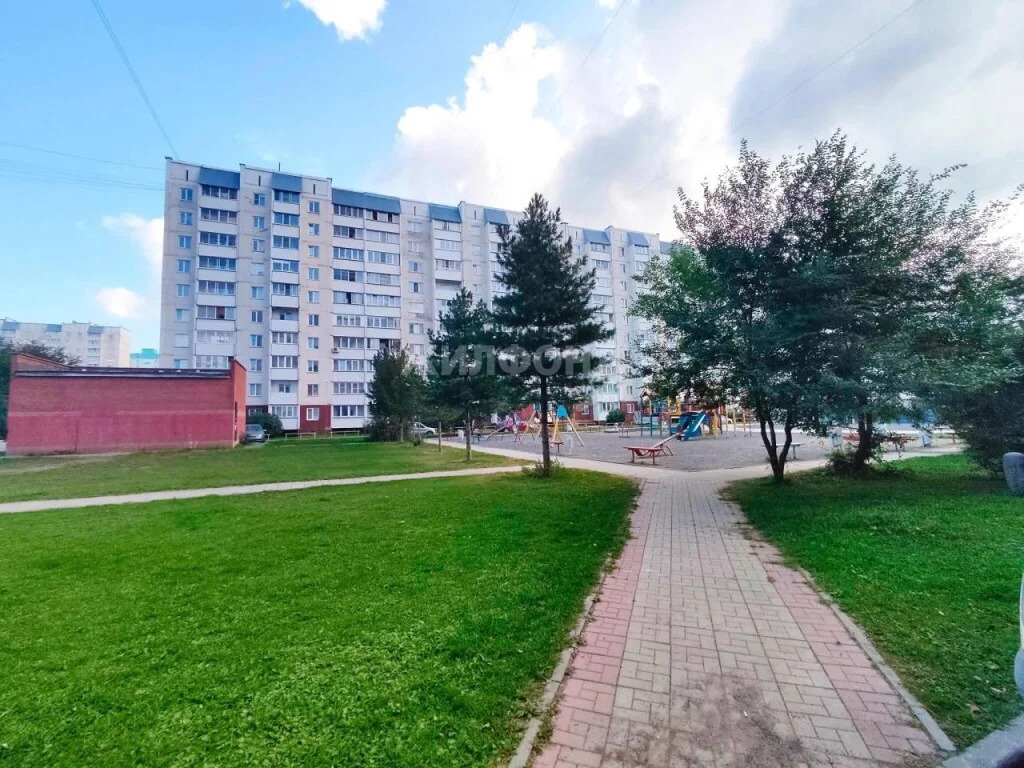 Продажа квартиры, Новосибирск, Владимира Высоцкого - Фото 2