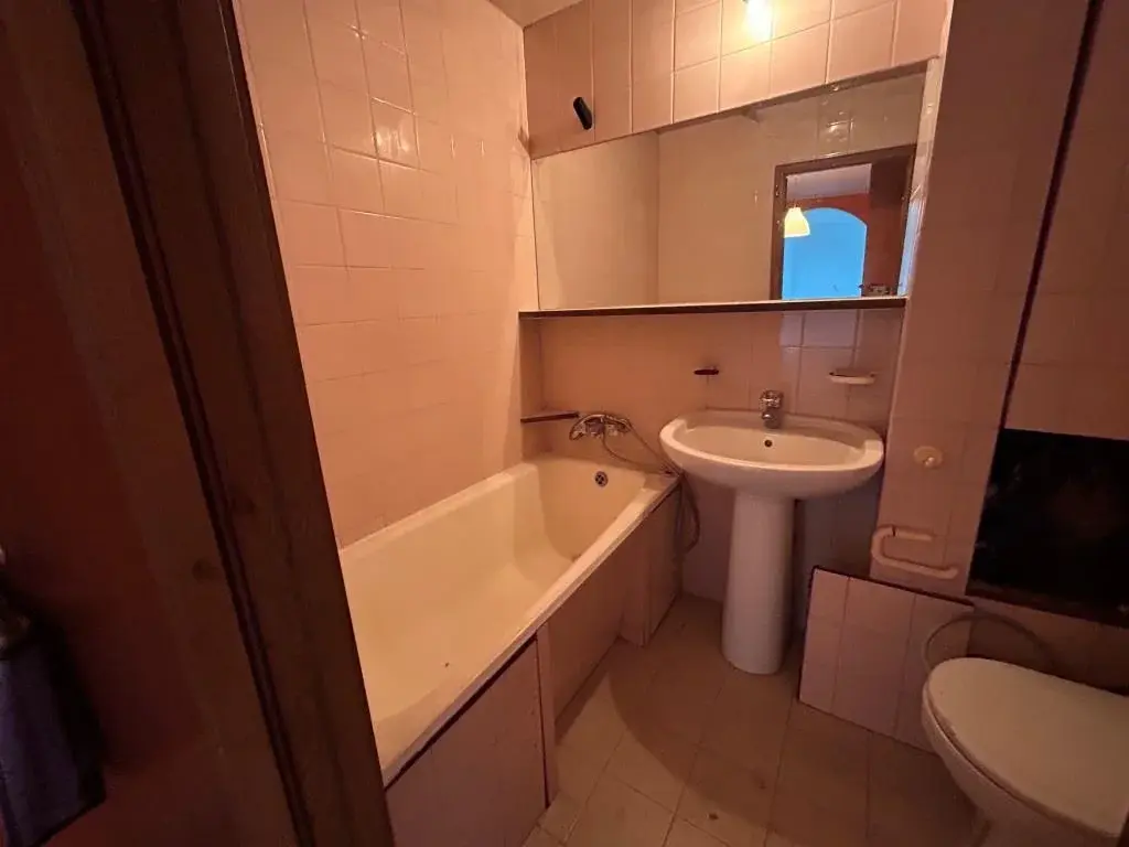 продажа квартиры - Фото 7