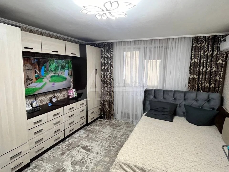 Продажа квартиры, Зеленокумск, Советский район, ул. 50 лет Октября - Фото 1