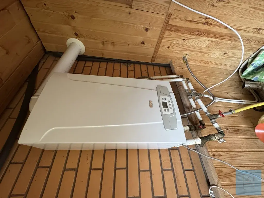 176 кв.м. в окружении леса. - Фото 11