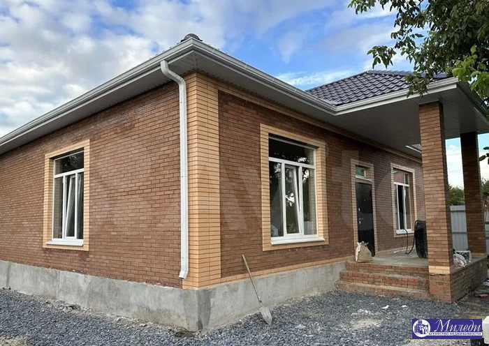 Продажа дома, Батайск, 8 линия улица - Фото 1