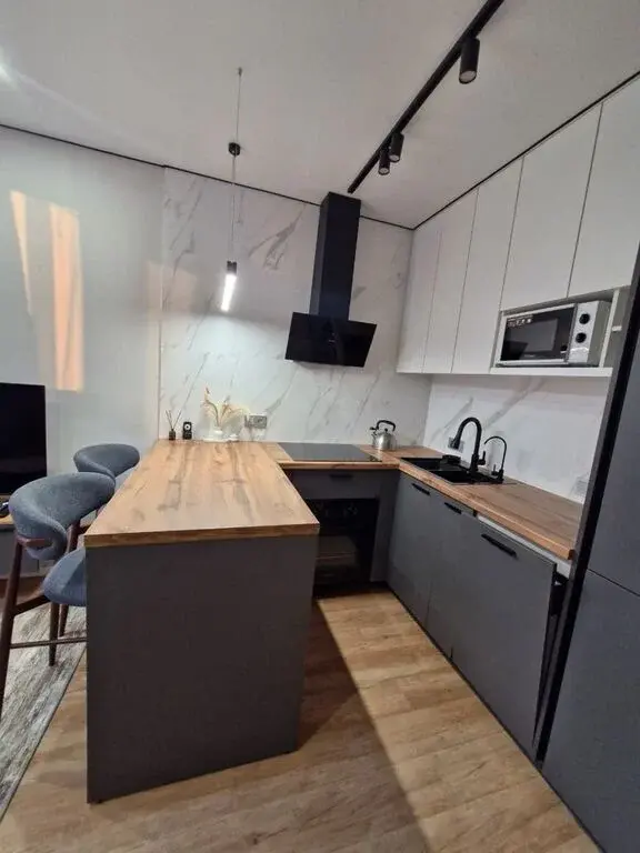 Сдам комнату в двухкомнатной квартире (метро 1905 года) - Фото 1