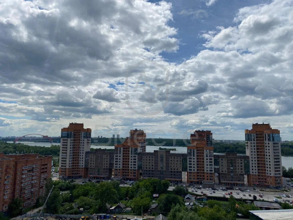 Продажа квартиры, Новосибирск, ул. Большевистская - Фото 1