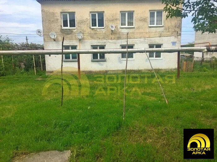 Продажа квартиры, Школьный, Крымский район - Фото 1