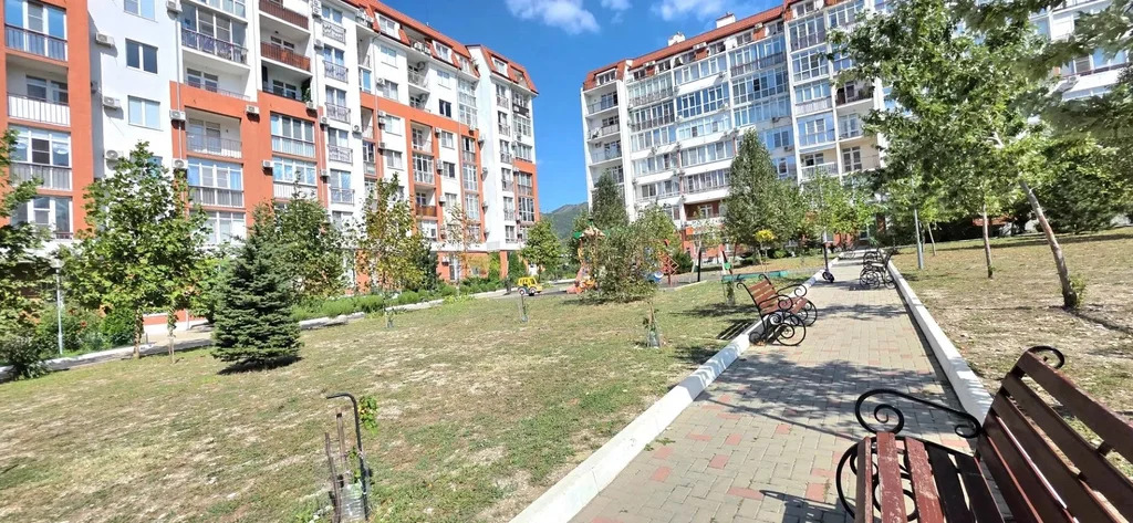 Продажа квартиры, Геленджик, ул Олега Анофриева - Фото 2