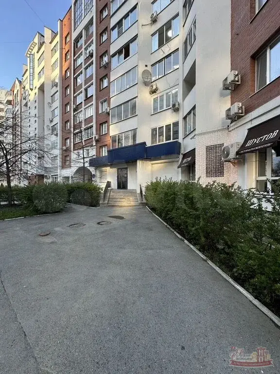 Магазин на первой линии с отд. входом + парковка - Фото 3