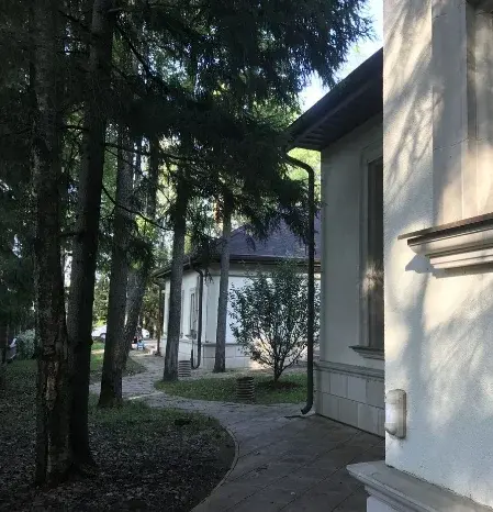 Продаю дом в Подмосковье 1050 кв.м. с участком 24 сот. 13 км. От МКАД. - Фото 14