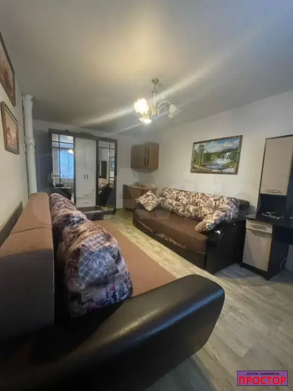 Комната 17,6 м в 3-к., 2/5 эт. - Фото 2