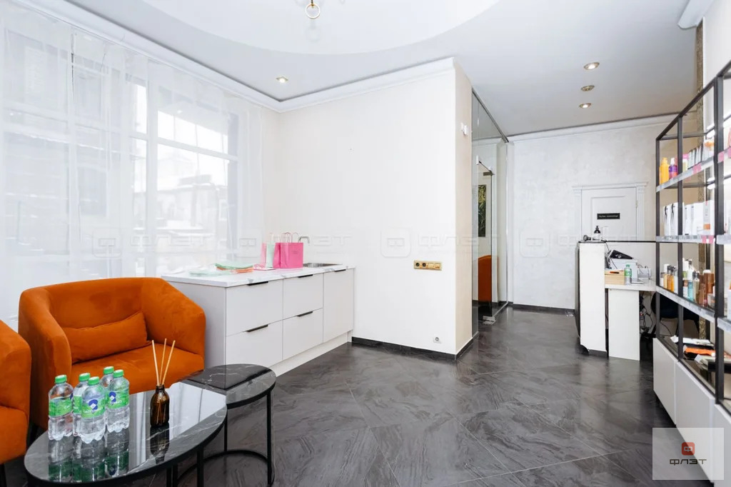 Продажа торгового помещения, Казань, ул. Муштари - Фото 0