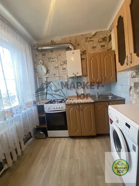 Продам 2-х комн квартиру в г Абинске (ном. объекта: 5531) - Фото 4