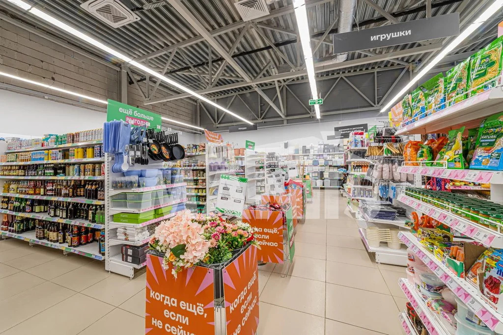 Здание (Торговый Центр) - Фото 16