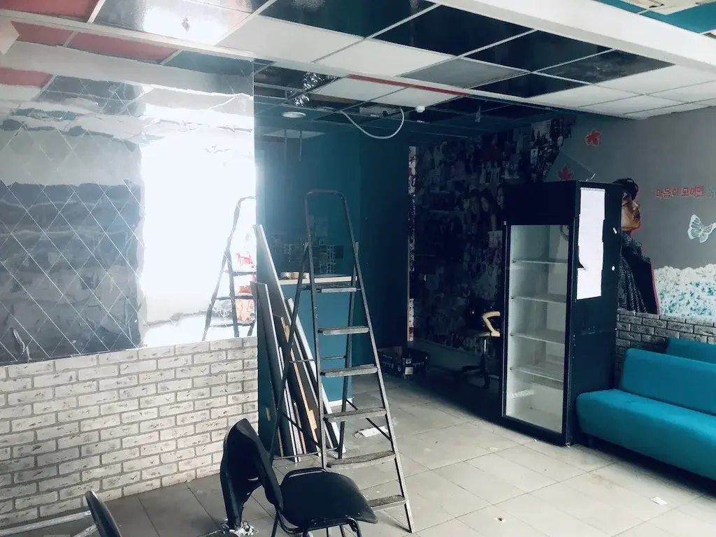 м. Водный стадион. Сдается на 1 этаже торговое помещение 92 кв.м. - Фото 14