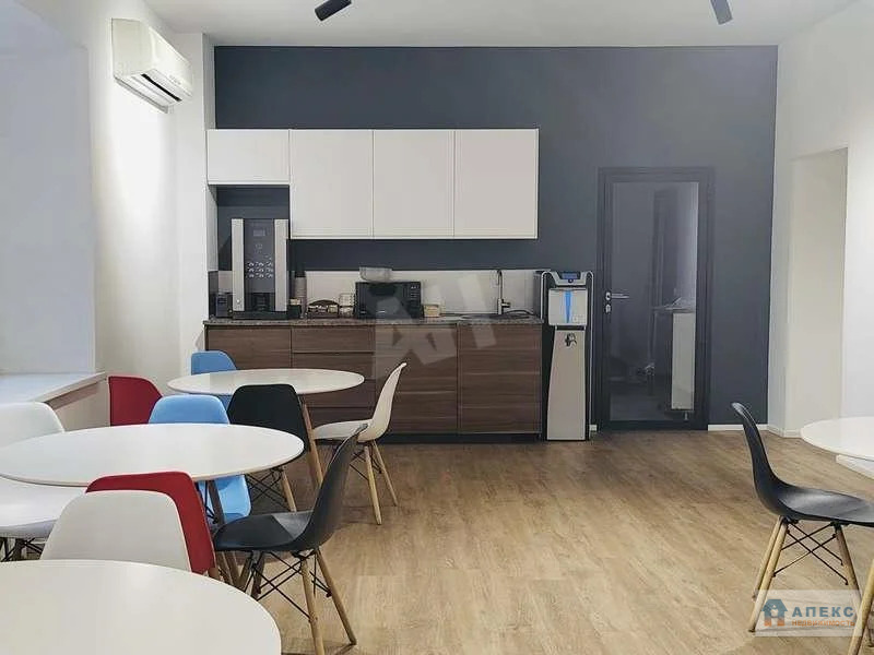 Продажа помещения (ПСН) пл. 11 м2 под нотариуса, турфирму, офис,  м. ... - Фото 5