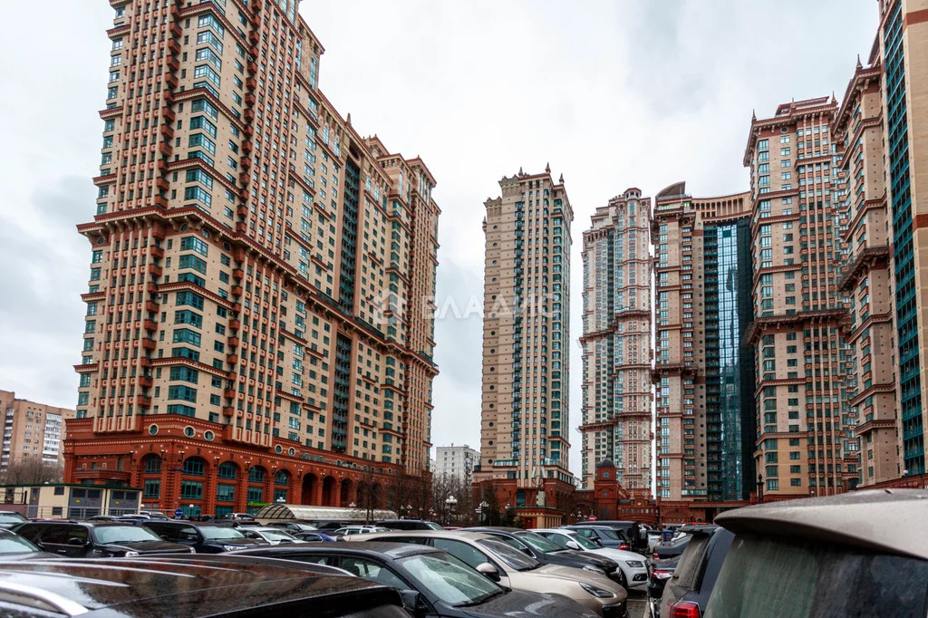 Москва, Авиационная улица, д.77к2, 4-комнатная квартира на продажу - Фото 1